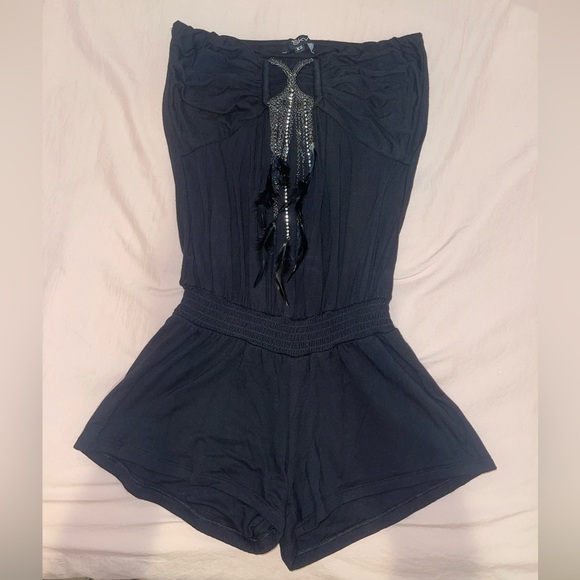 Boho Romper with feathers - Picture 2 of 6